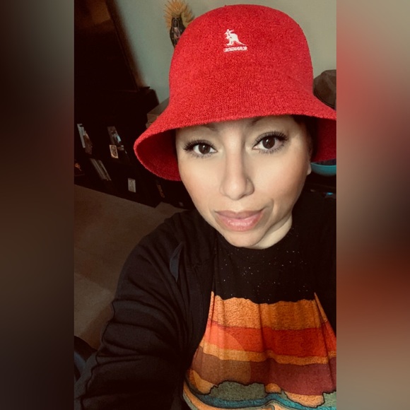 Meet your Posher, Regina - Picture 1 of 1